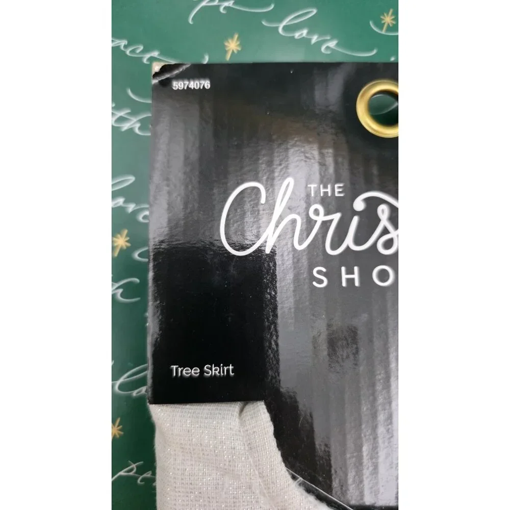 The Christmas Shoppe Tree Skirt 30